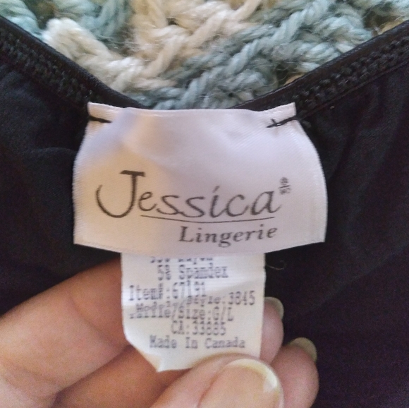 Black Chemise - Picture 2 of 3